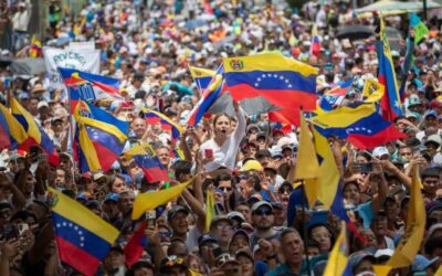 Cuando la ley protege al tirano, la justicia tiene que entrar por la fuerza.