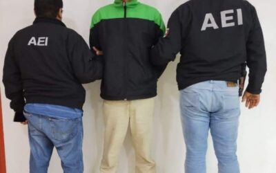 Fiscalía de Oaxaca detiene a un hombre por narcomenudeo; le aseguran dosis de cristal, marihuana y cocaína, operaba en el Istmo