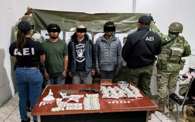 Fiscalía de Oaxaca asegura droga y detiene a tres personas en Zimatlán