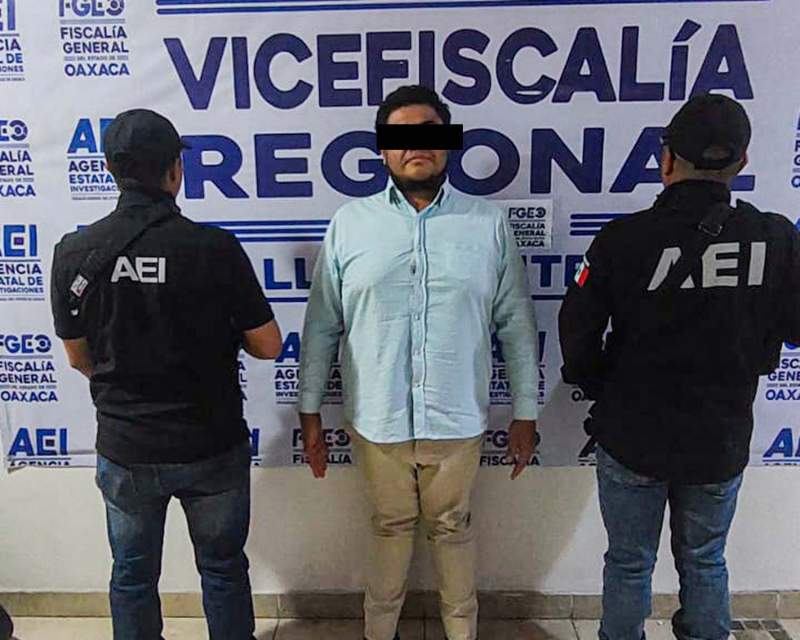Por extorsión en su modalidad de cobro de piso, ejecutan orden de aprehensión contra R.S.M.B., detenido el domingo tras incidentes en bar de la capital: Fiscalía de Oaxaca