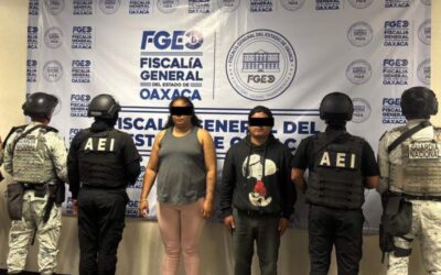 Realizan cateo en bar utilizado como punto de venta de drogas en la Central de Abasto, aseguran dosis y detienen a dos: Fiscalía de Oaxaca