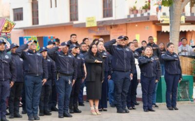 Refrenda Nancy Benítez compromiso con la legalidad en 109 aniversario de la Constitución de 1917