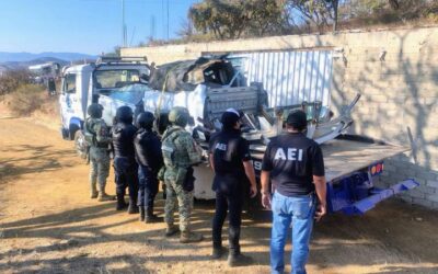 Fiscalía de Oaxaca en coordinación con Defensa y Policía Estatal ejecuta cateos en deshuesaderos de San Pablo Huitzo: asegura diversas autopartes de unidades de motor