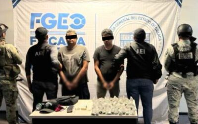 Fiscalía de Oaxaca y Gabinete de Seguridad capturan a dos por narcomenudeo afuera de una escuela; M.R.R.C., alias “Yiyo”, es considerado objetivo prioritario en la Costa