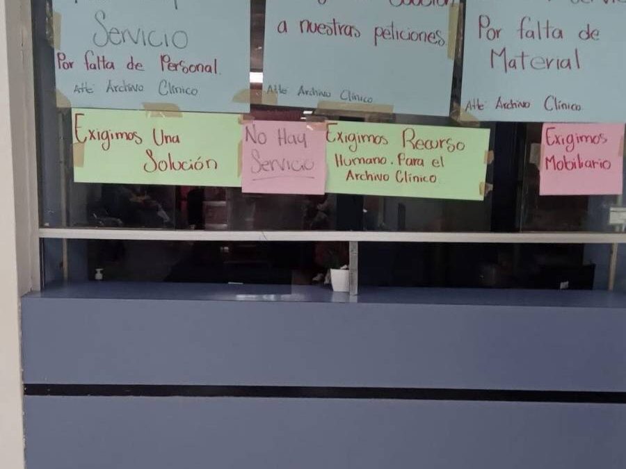 Trabajadores del Archivo Clínico del Aurelio Valdivieso suspenden labores por falta de insumos