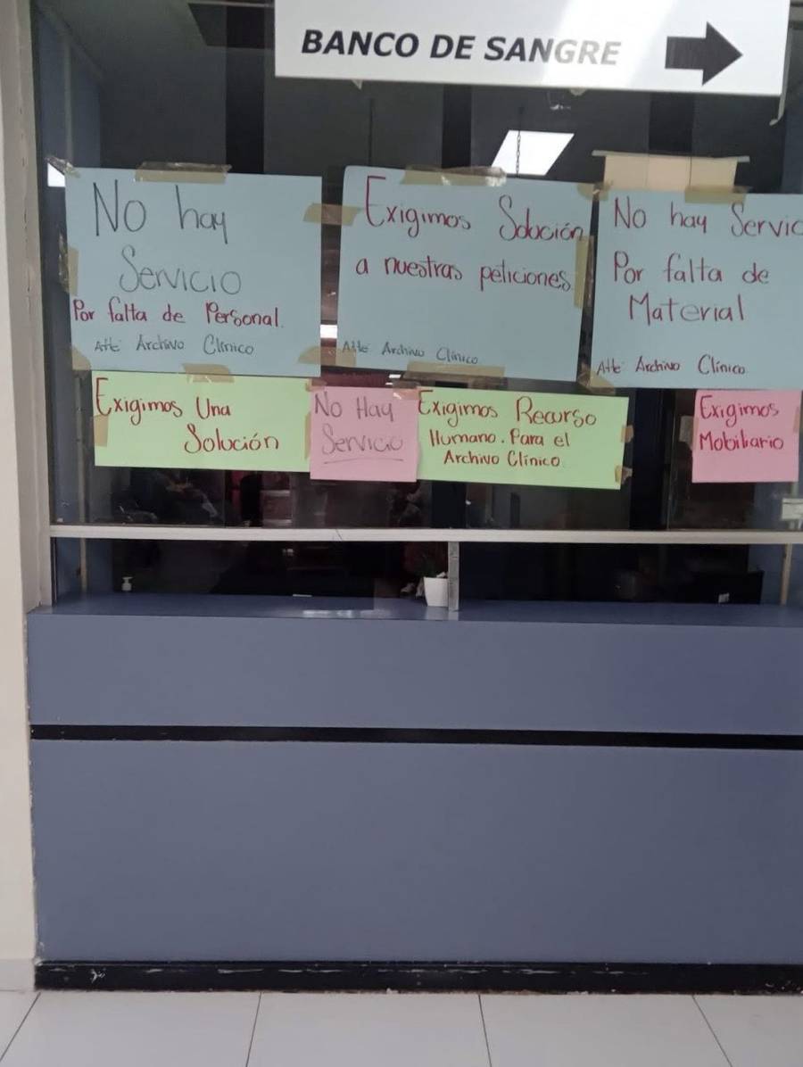 trabajadores-del-archivo-clinico-del-aurelio-valdivieso-suspenden-labores-por-falta-de-insumos-69c5446530159
