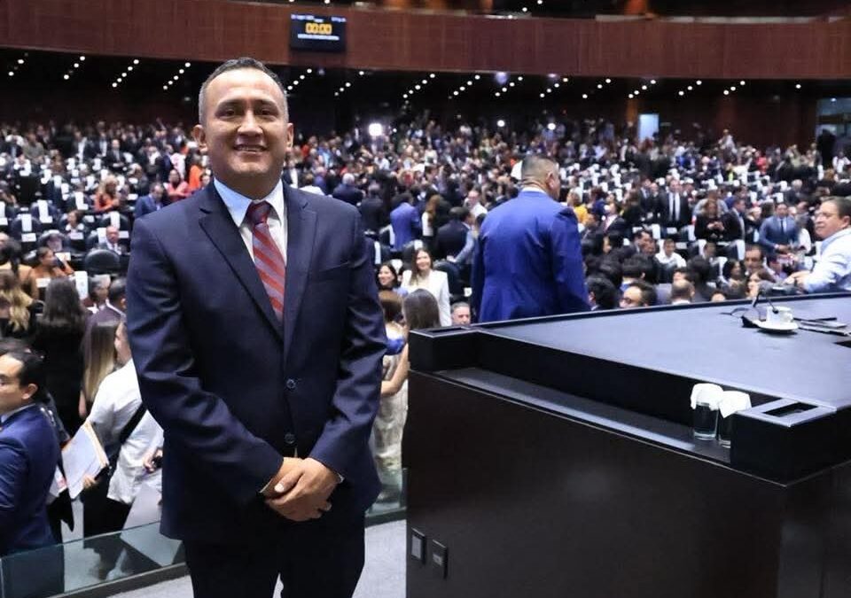 La historia coloca a cada quien en su lugar, afirma Nino Morales, al recordar desafuero de AMLO