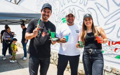 Inician la creación de un mural comunitario por el Mundial Social 2026 en Oaxaca de Juárez.