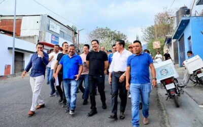 El presidente municipal Ray Chagoya recorrió la agencia de Donají para presentar el proyecto Circuito Nororiente