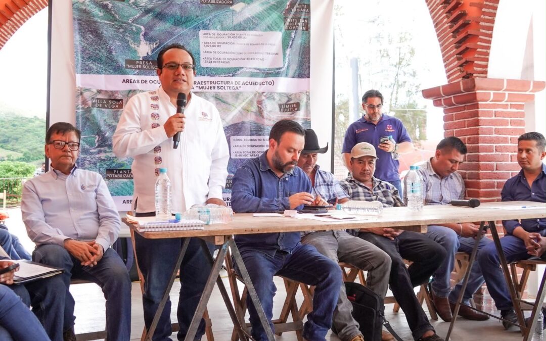 Ratifican municipios de la Sierra Sur construcción del acueducto de la presa Mujer Solteca