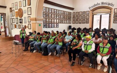 Capacita Municipio de Oaxaca de Juárez a Defensores como Embajadores de la Ciudad