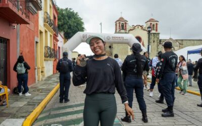 Conmemoran 15 años de servicio del GUFE con carrera atlética en Oaxaca de Juárez