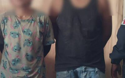 Detienen a dos personas por robo en un negocio de telas en Oaxaca