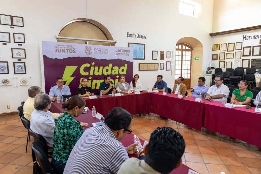 el-dialogo-y-la-colaboracion-son-fundamentales-para-impulsar-el-desarrollo-de-oaxaca-de-juarez-6a302abe0950c
