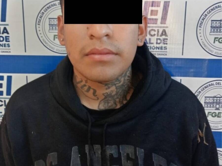 FGEO detiene en flagrancia a probable responsable de extorsión y violación a la intimidad sexual en la Mixteca