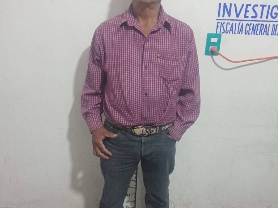FGEO ejecuta orden de aprehensión por el delito de tráfico de plazas y servicios cometido en la región de Valles Centrales.