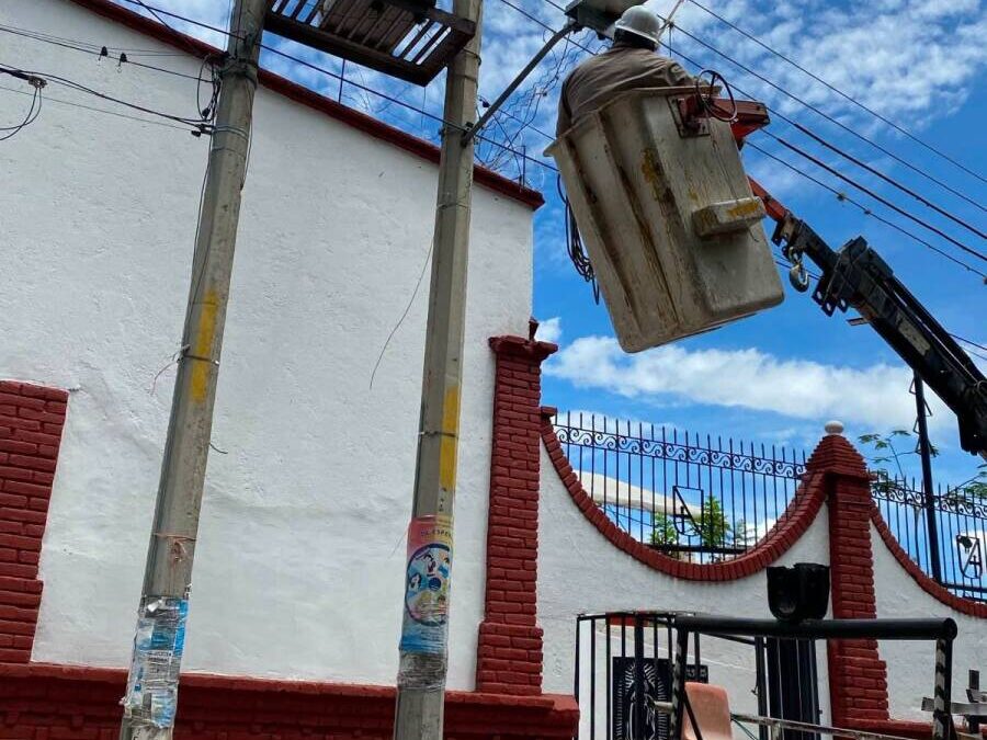 Oaxaca de Juárez ilumina sus calles para fortalecer la seguridad en beneficio de sus vecinas y vecinos