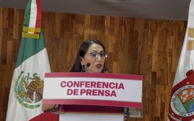 Ocho sitios de 300 y una encadenada que no es de Oaxaca: la protesta contra el reordenamiento del transporte en Oaxaca