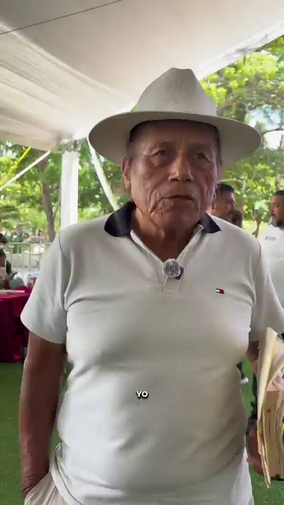 a-traves-de-dialogos-vecinales-ray-chagoya-atiende-y-da-solucion-a-vecinas-y-vecinos-de-oaxaca-de-juarez-6a57f2c637641