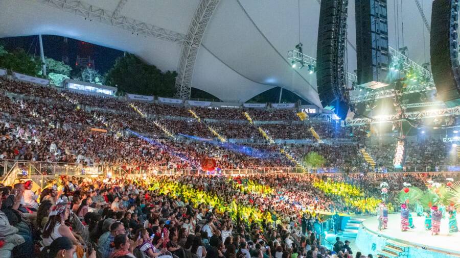 Donají… La Leyenda emociona y conquista al Auditorio Guelaguetza con un lleno total