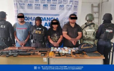 Fiscalía de Oaxaca, SEDENA y Policía Estatal ejecutan cateo en Ejutla de Crespo; detienen a tres, aseguran armas y más de 1.4 millones de pesos