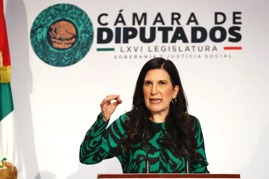 llama-kenia-lopez-rabadan-a-reconstruir-la-relacion-entre-mexico-y-ee-uu-con-un-mensaje-contundente-de-legalidad-6a5f8dba09fe6