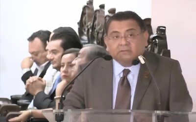 Farid Acevedo llama a defender la autonomía universitaria en el bicentenario del Instituto