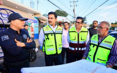 El Presidente Municipal Ray Chagoya encabeza recorrido para revisar el avance del Paso a Desnivel Monumento a Juárez.