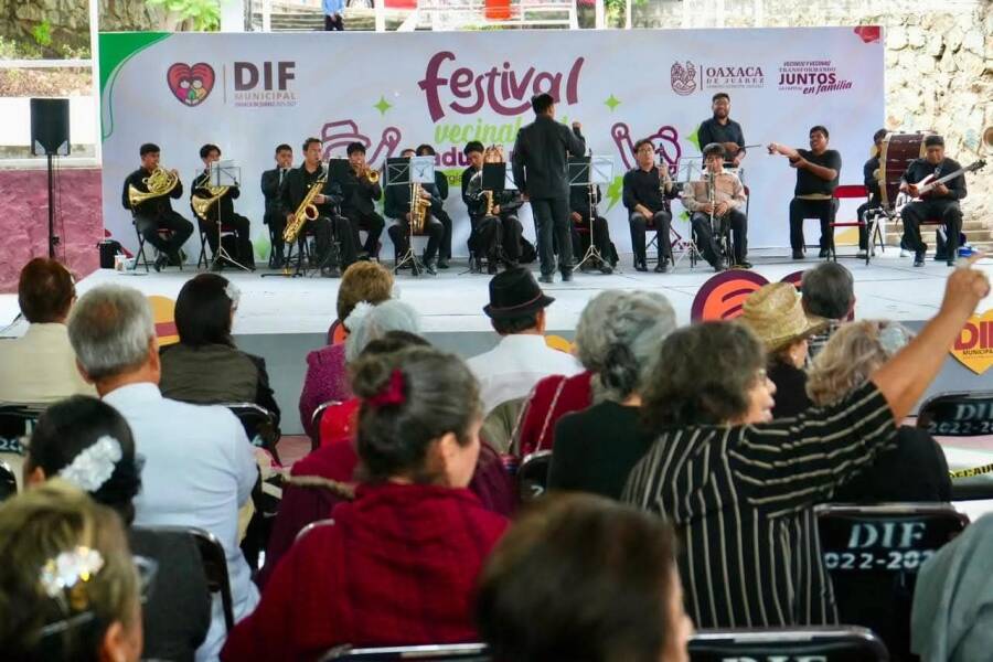 Festival Vecinal del Adulto Mayor fortalece la convivencia en Oaxaca de Juárez