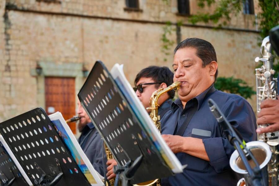 festival-vecinal-del-adulto-mayor-fortaleco-la-convivencia-comunitaria-en-oaxaca-de-juarez-6a91bf784f093