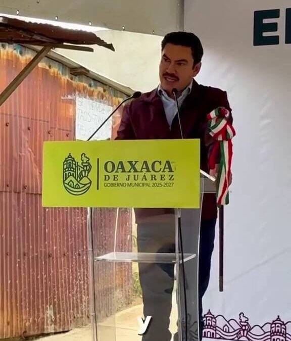 Ray Chagoya entrega primera etapa de la calle Unión y Progreso en Viguera
