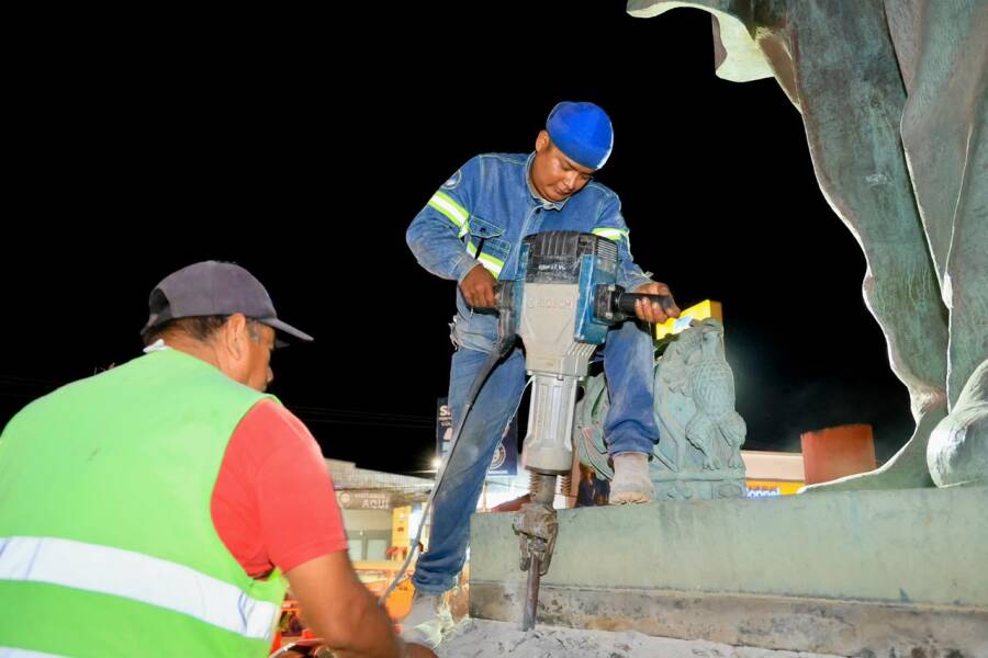 Ray Chagoya supervisa avances y operativo vial en obras del Paso a Desnivel Monumento a Juárez