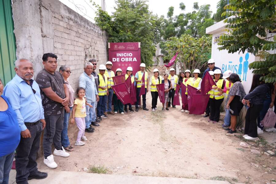 xoxocotlan-inicia-rehabilitacion-de-avenida-quinta-las-aguilas-y-cuatro-obras-de-pavimentacion-6a8c705f744b5