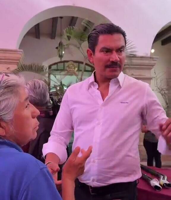 Atender, atender y atender, objetivo de los Diálogos Vecinales: Ray Chagoya
