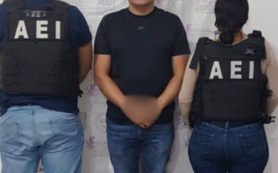 FGEO ejecuta orden de aprehensión contra una persona por violencia familiar contra su pareja y una adolescente en zona metropolitana de Oaxaca