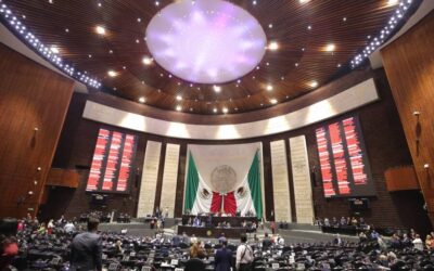Guardan en la Cámara de Diputados minuto de silencio por víctimas de explosión en Temascalcingo, Estado de México