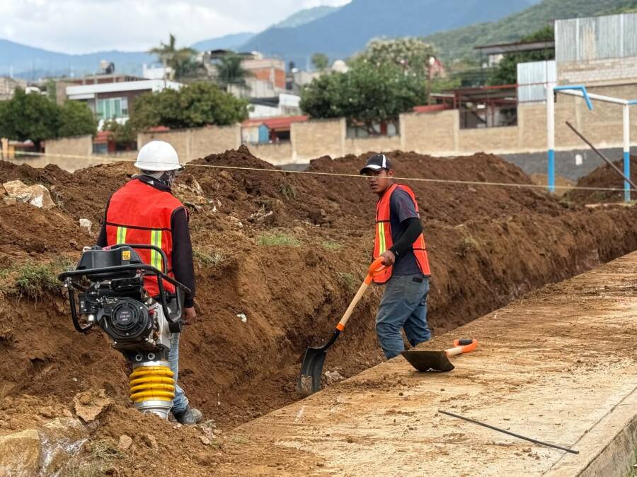 avanza-construccion-del-centro-comunitario-mexico-imparable-en-pueblo-nuevo-6ad11c3a9ddbf