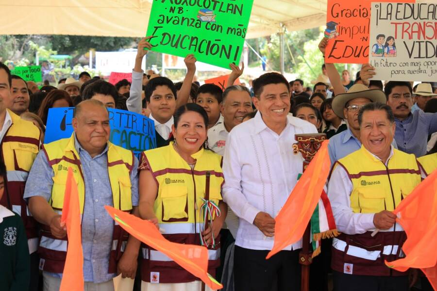 Bachillerato Margarita Maza, esperanza para las familias de Xoxocotlán: Nancy Benítez