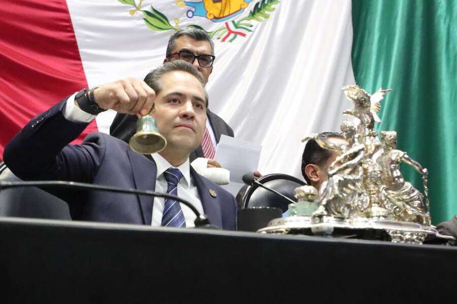 con-sesion-solemne-la-camara-de-diputados-conmemoro-el-centenario-del-periodico-ovaciones-6ac80fc072af3
