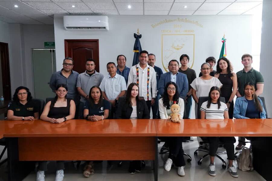 el-rector-de-la-uabjo-recibe-a-estudiantes-de-la-universidad-de-monterrey-6ad38ad3a2022