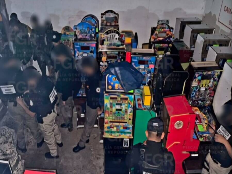 En cateo, la FGR asegura 87 máquinas tragamonedas en San Cristóbal de las Casas, Chiapas
