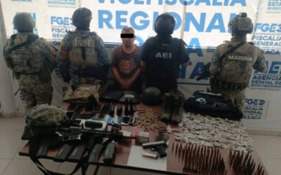 Fiscalía de Oaxaca detiene a tres generadores de violencia en la Costa, aseguran arsenal tras enfrentamiento