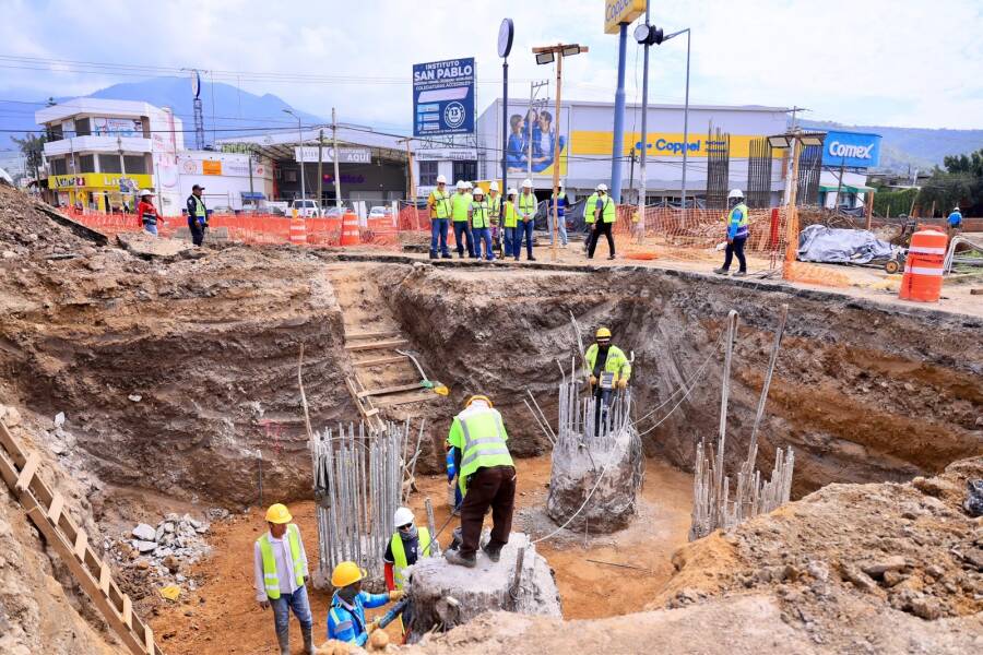 paso-a-desnivel-monumento-a-juarez-mantiene-semaforo-verde-y-registra-avances-en-distintos-frentes-6ac3f72f5f4b2