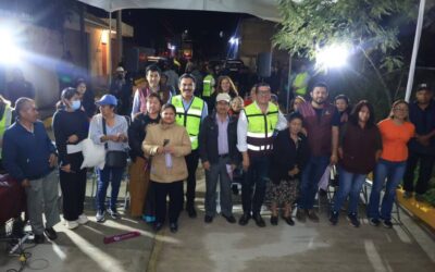 Ray Chagoya entrega la calle Tlaxiaco en San Martín Mexicapam; beneficia a más de 1,600 habitantes