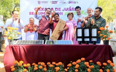Ray Chagoya entrega luminarias para mejorar la seguridad en panteones de Oaxaca de Juárez