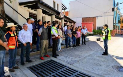 Ray Chagoya entrega una obra más, ahora para vecinas y vecinos de la calle José López Alavez