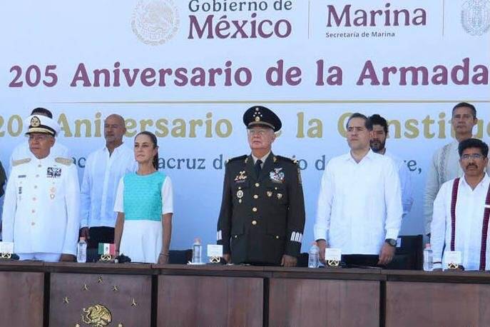 Reconoce Raúl Bolaños Cacho honor y lealtad del personal de la Armada de México